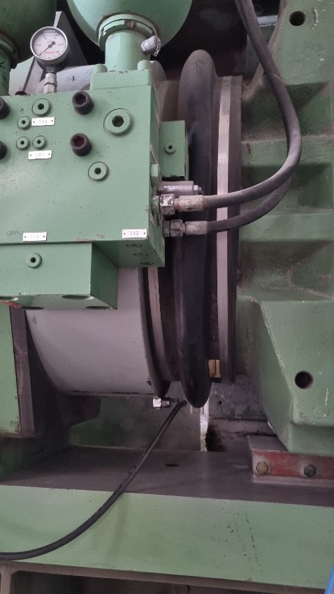 Reparatur von Zylinder mit Optimierung Beispiel Pressenzylinder